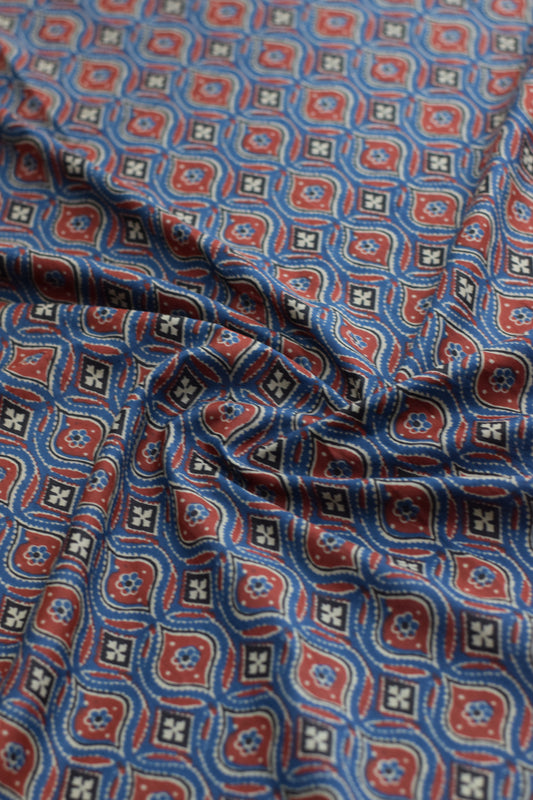 Cotton Fabric with buta print